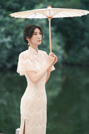 乖乖女被糙汉C喷了1V1